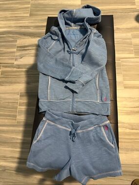 Tommy Bahama Light Blue Hoodie & Drawstring Shorts Set